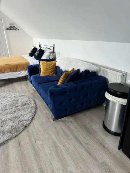 Tranquil Loft Apartment Overlooking Countryside