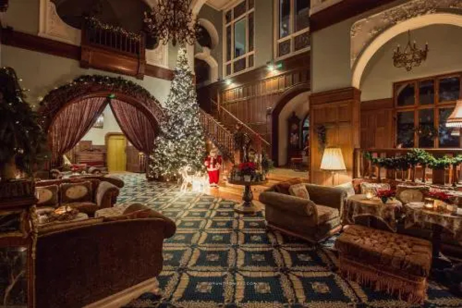 Hotel Bursztynowy Palac (Amber Palace, Bernsteinpalast)