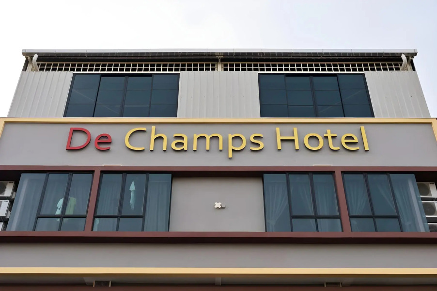 De Champs Hotel