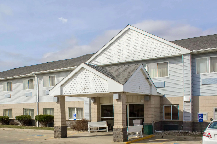 Quality Inn & Suites Sioux City Southeast