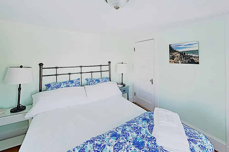 New Listing! Waterfront W/ Ocean Views 3 Bedroom Home