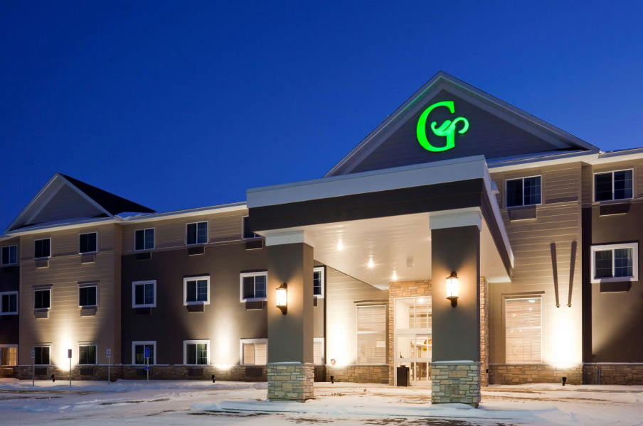 GrandStay Cannon Falls
