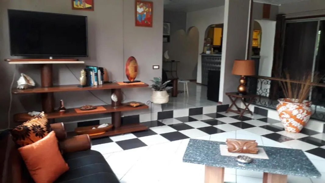 Fare D Hotes Tutehau