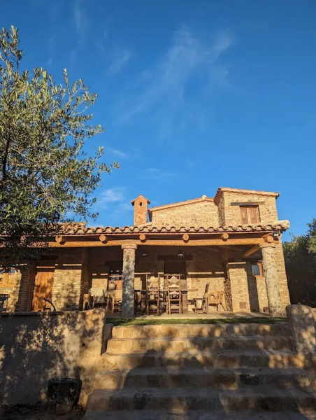 Casa Hostalets - In the Middle of the Olive Trees