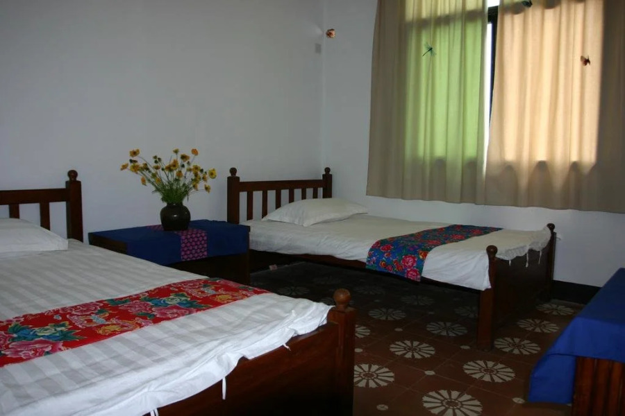 Wuyishan Shanchahua Youth Hostel