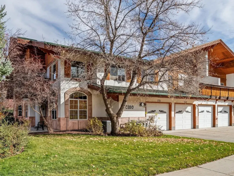 Adventure Hub~backcountry Skisnowmobilescuba Diving 734 3 Bedroom Townhouse