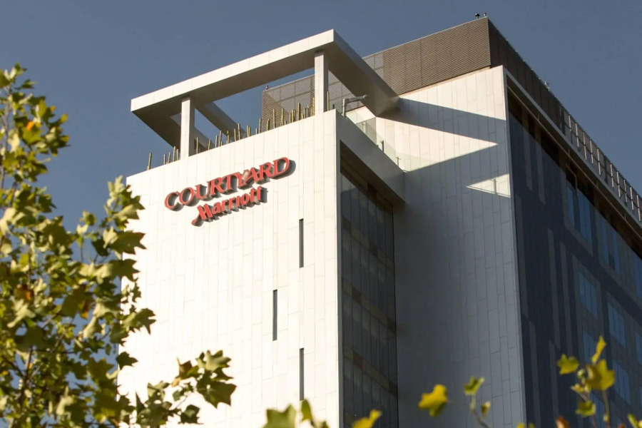 Courtyard Santiago Las Condes