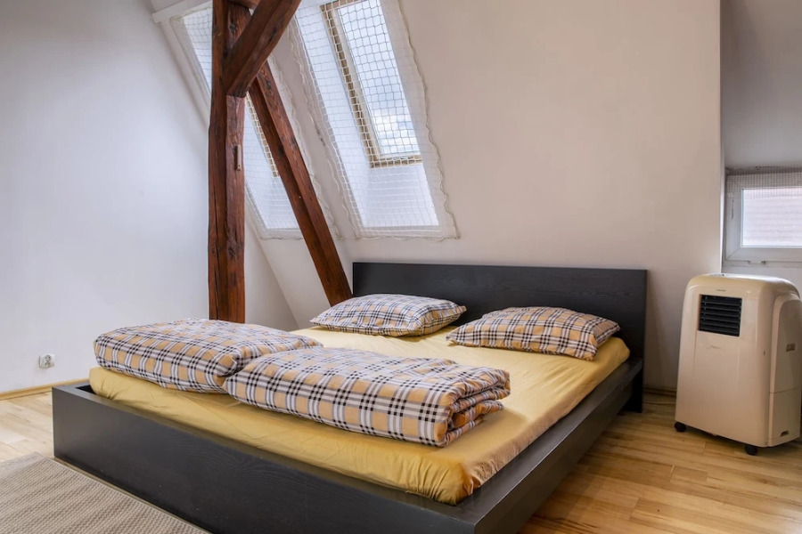 Boogie Woogie Apartment