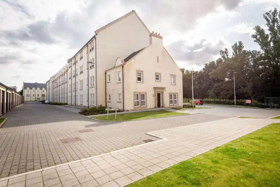 Kinness House, Luxury Apartment with Parking