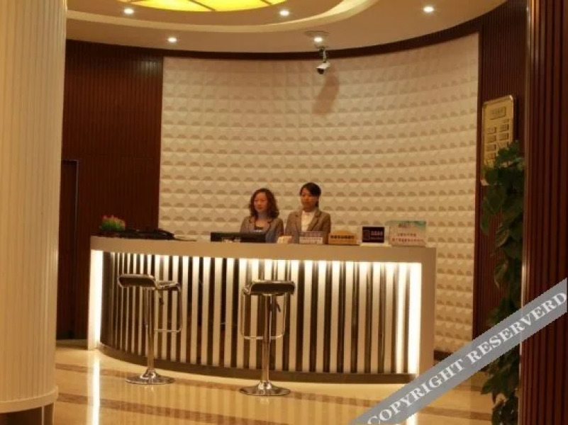 Sunday Holiday Hotel