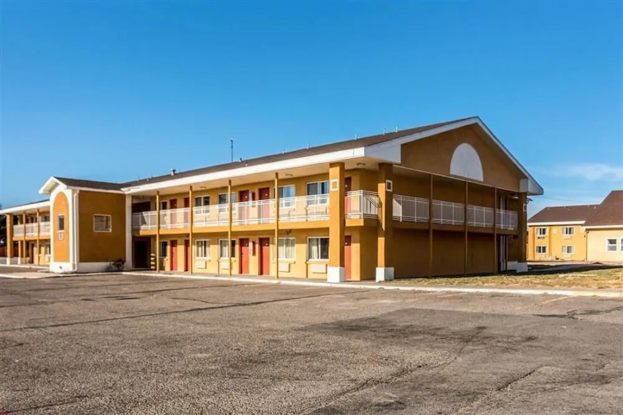 Colby Inn and Suites