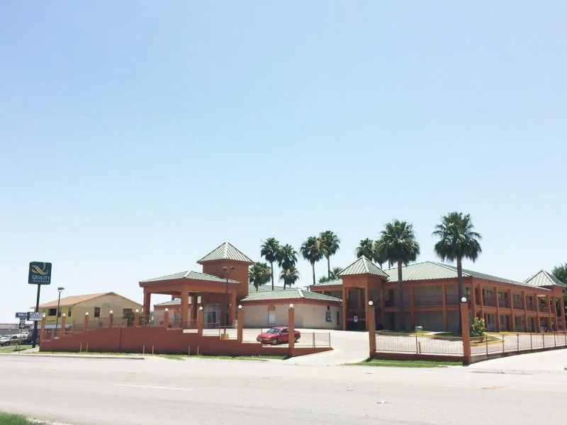 Quality Inn & Suites Eagle Pass