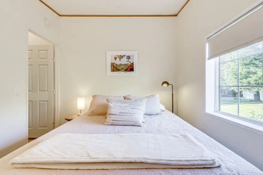 Charming Petaluma Cottage w/ Grill Near Wineries