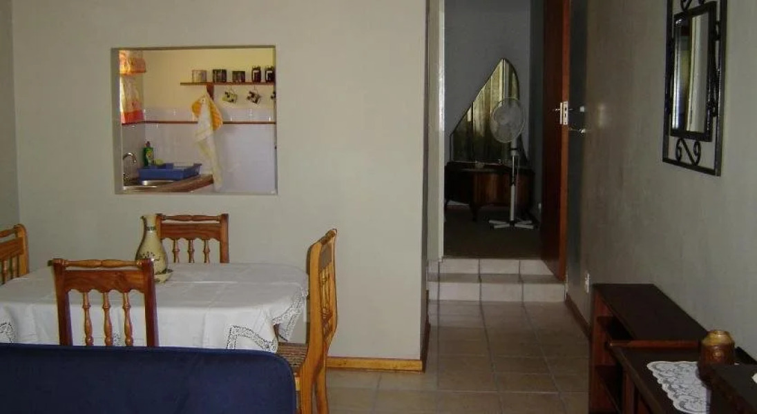 Cedar Lodge Guest House