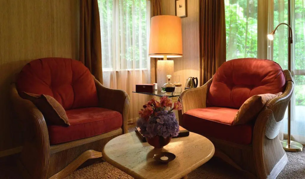 Bushland Park Lodge and Retreat