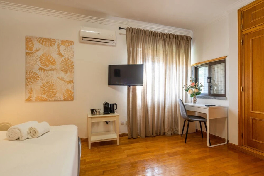 S.SOARES Beach Parede