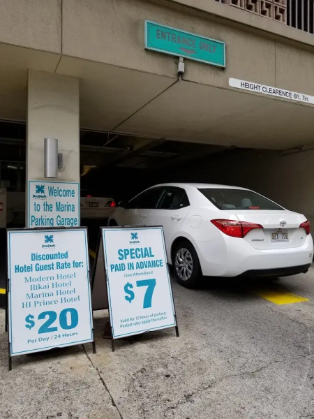 Ilikai Marina Condos