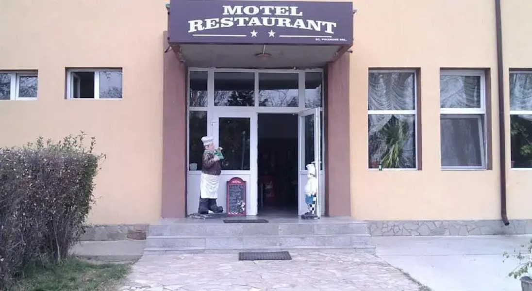 Motel Pikanore