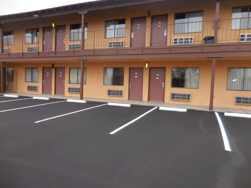 Best Economy Inn n Suites