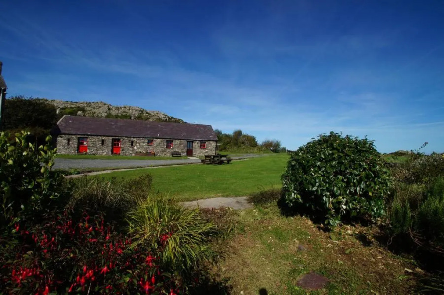 Y Stablau - The Stables