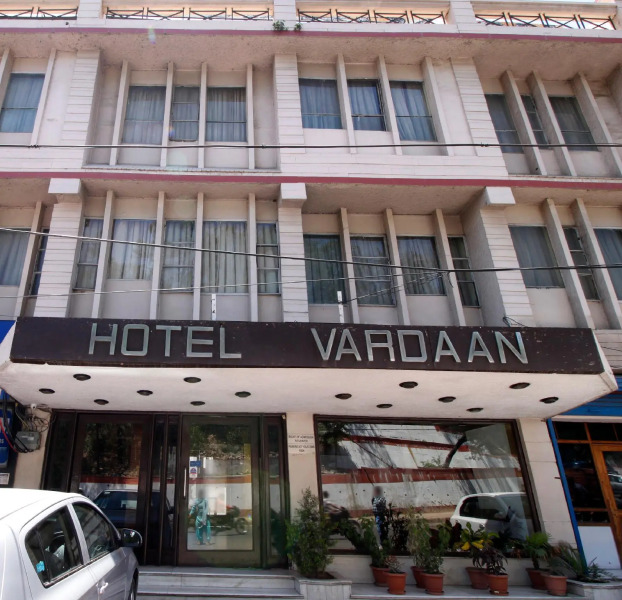 Vardaan Hotel
