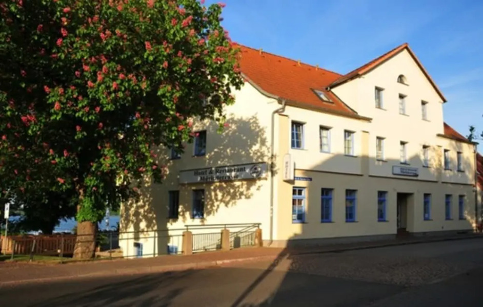 Hotel & Restaurant Müritzterrasse