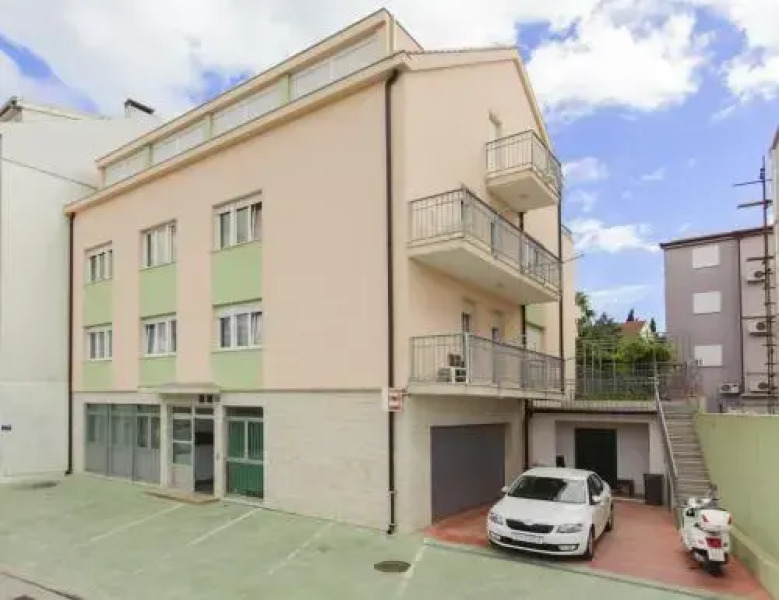 Amigo Comfort Apartments