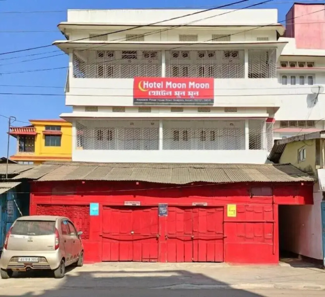 SPOT ON 66402 Hotel Moon Moon