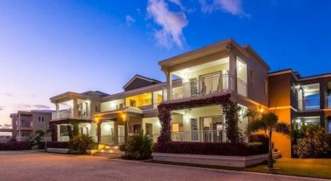 Bella Constantina Apartments