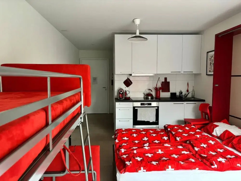 Grape Place With Washing Machine