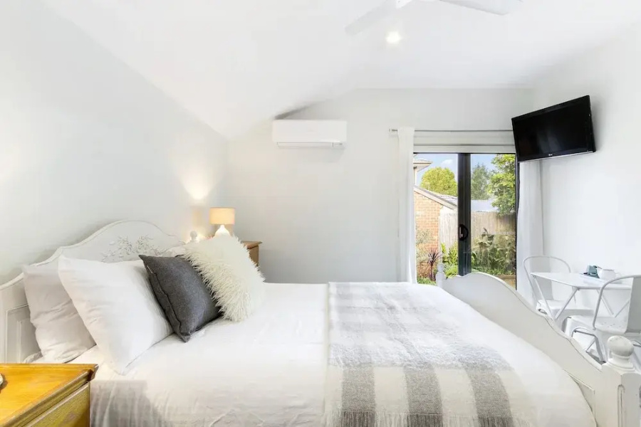 Bayview Apartments BnB