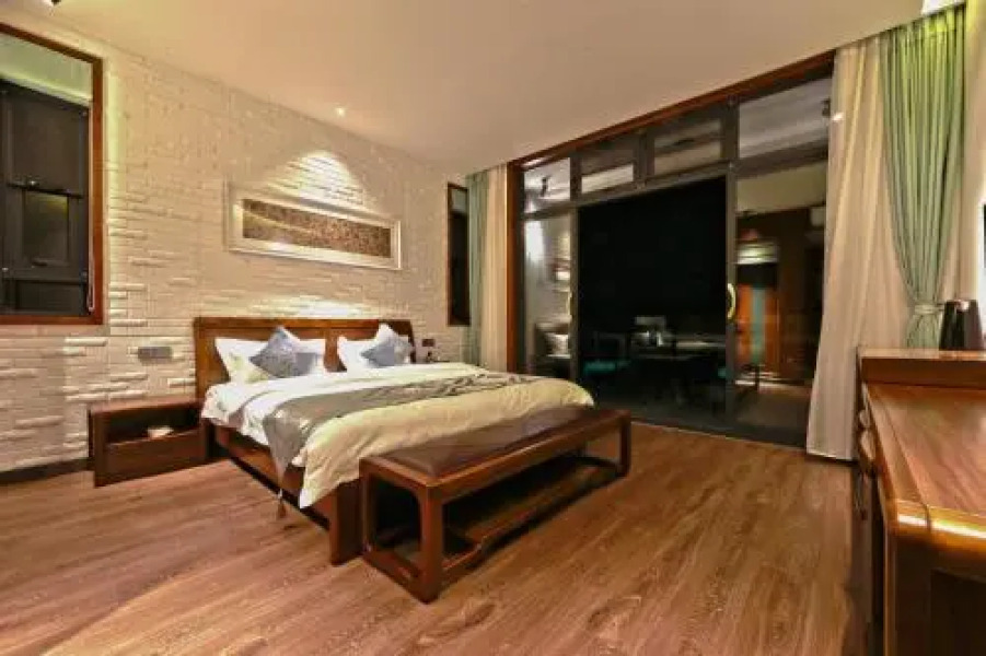 Yin Yu Dali Shuanglang Erhai Guan Xing View Inn