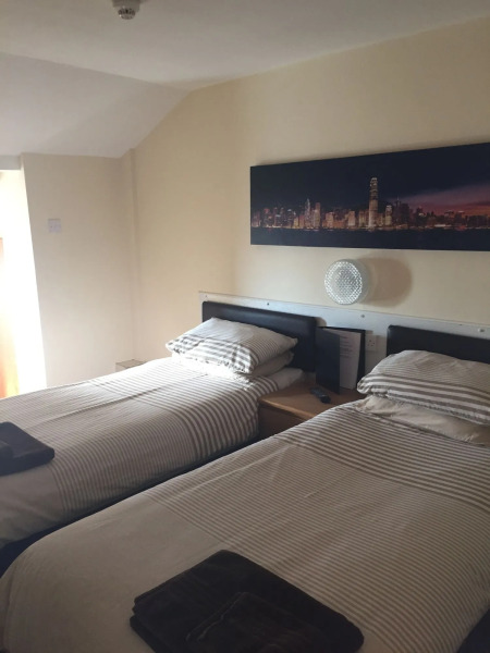 OYO The Bentleys Hotel