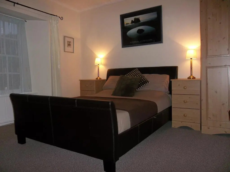 The Portsmouth Arms Hotel