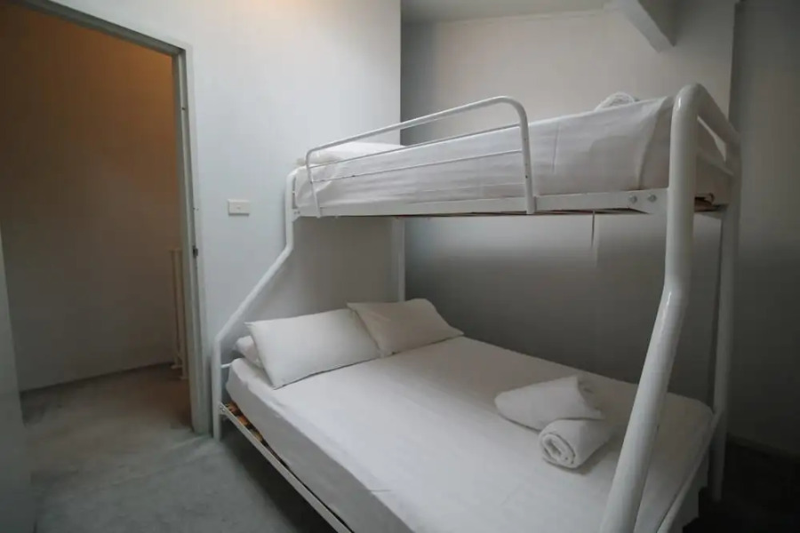 Razorback 1 - Razorback Plaza Jindabyne