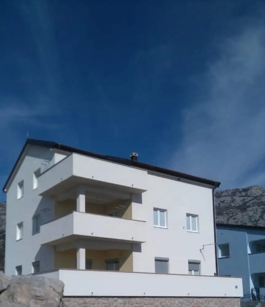 Apartment Villa Bijele Stijene