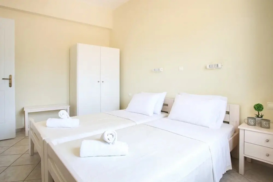 Konstantia Apartment- relax in beachfront