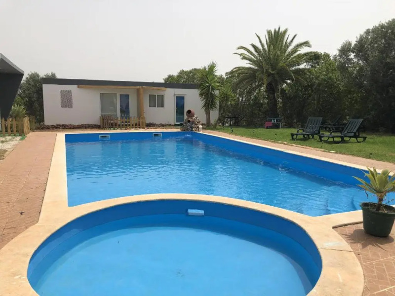 One bedroom bungalow with shared pool enclosed garden and wifi at Silves