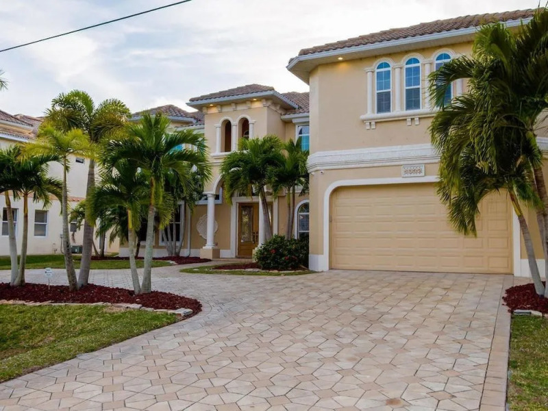 House Tropical Dream by Vacationhit