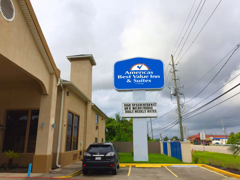Americas Best Value Inn & Suites Mont Belvieu Houston