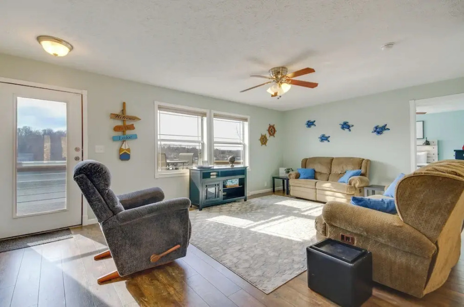 Gravois Mills Home: Boating Vacation!