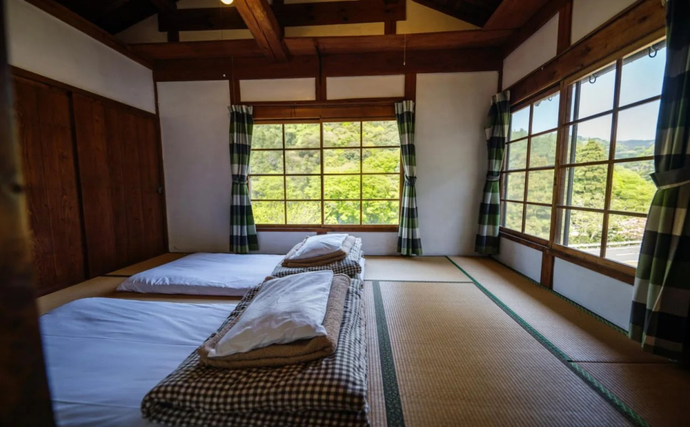 Guesthouse Momonga Village - Hostel