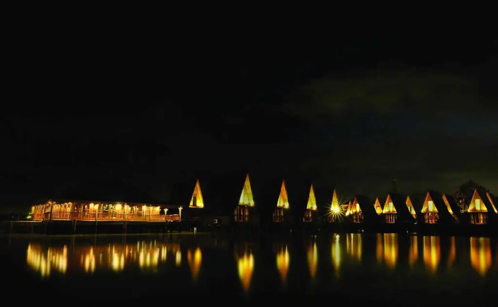 Seaview Cottage Cirebon Waterland