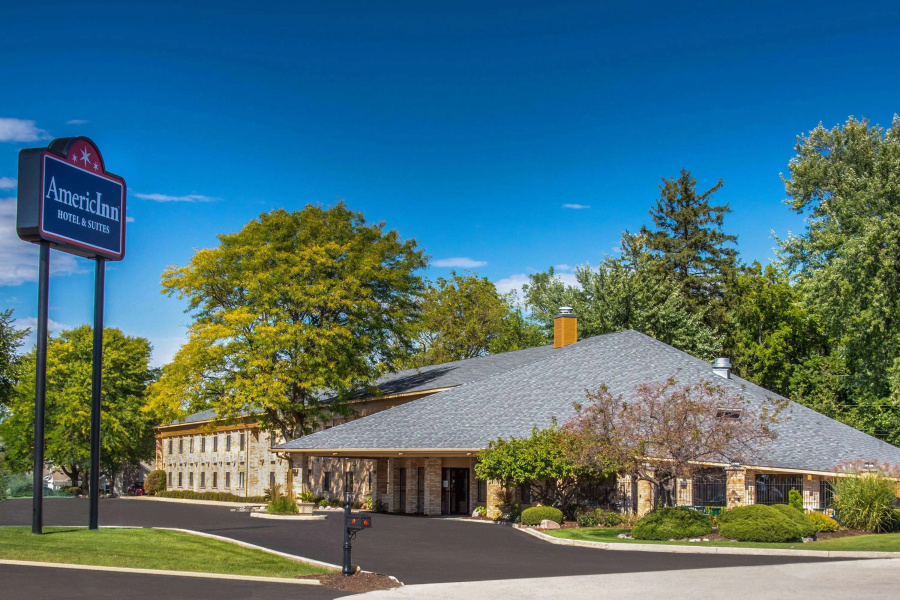 AmericInn by Wyndham Delafield-Waukesha-Milwaukee
