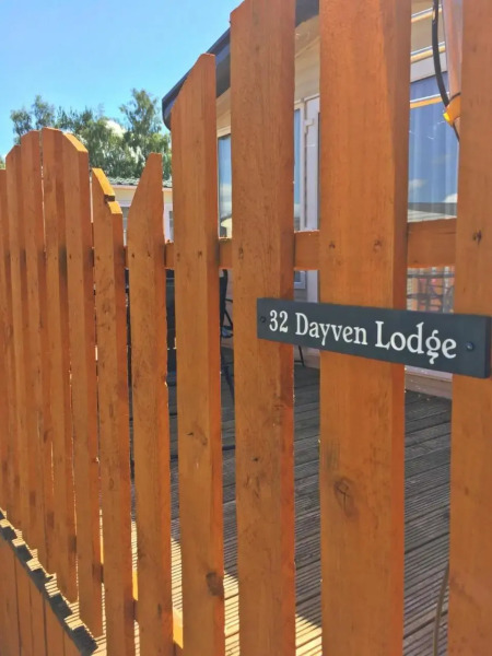 32 Dayven Lodge