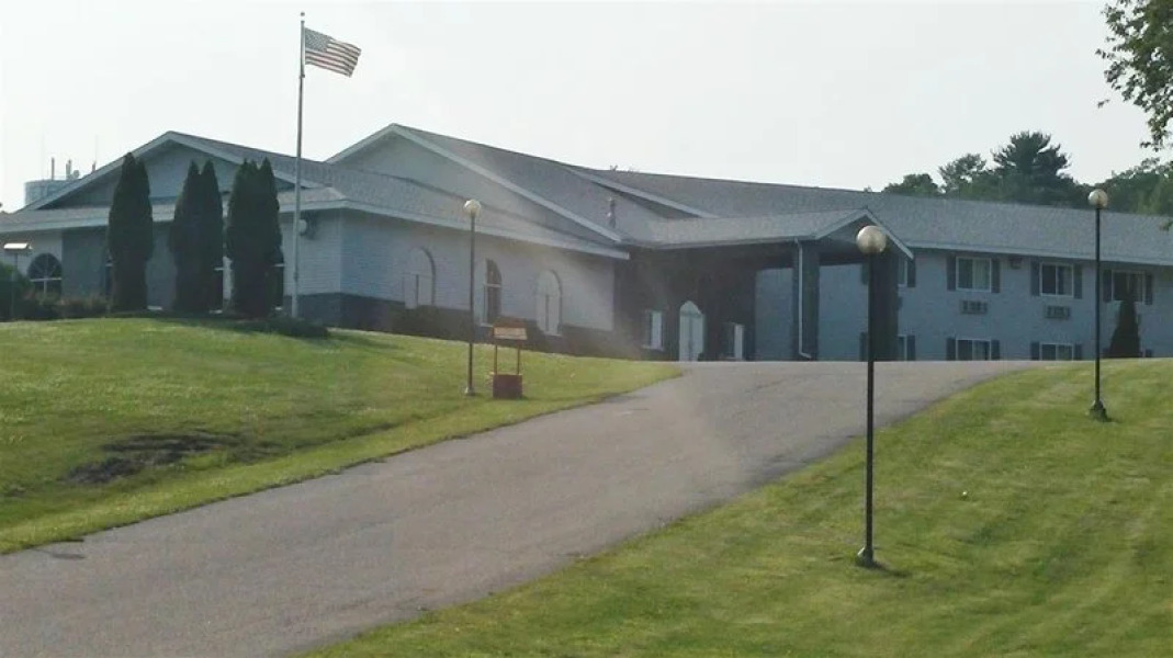 Americas Best Value Inn Chetek