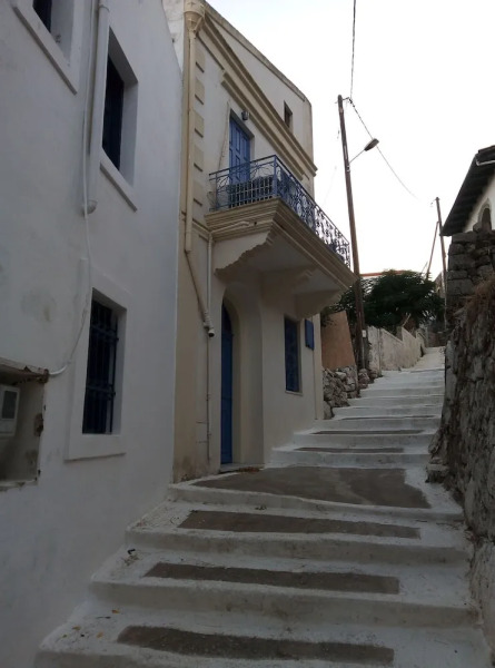 Traditional sea view house in Nisyros