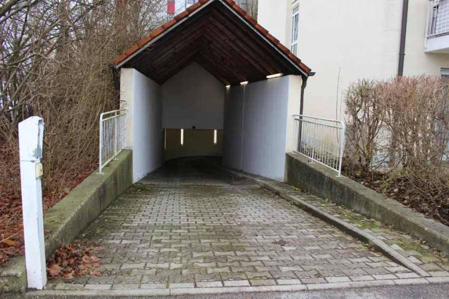 ZV-Scholtz Burghausen, Mozartstr.15 AP-52