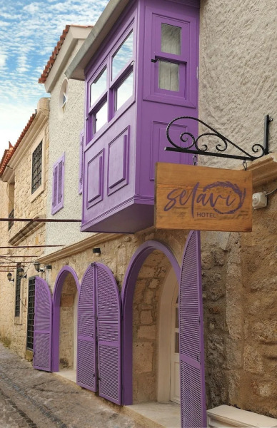 Selavi Hotel