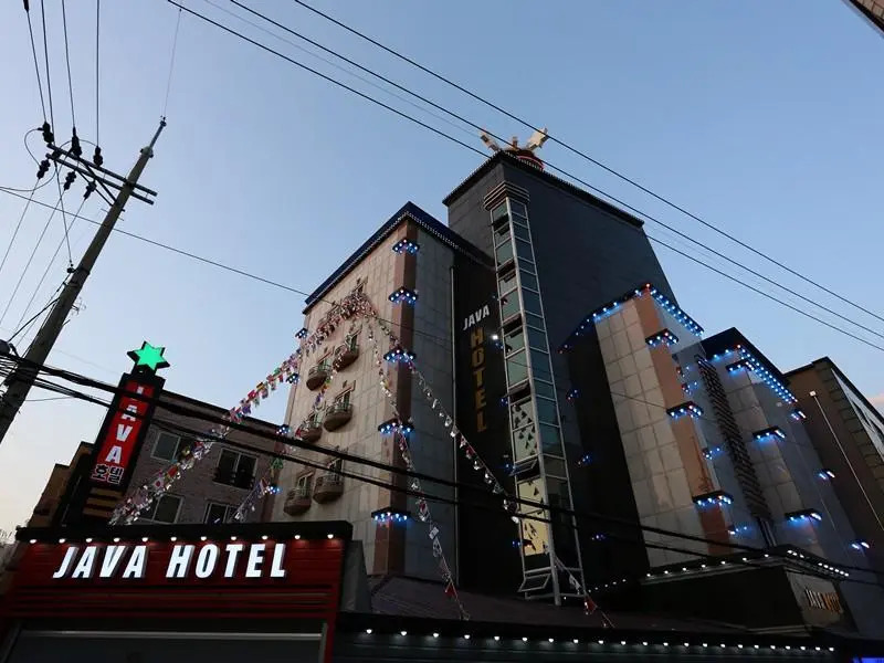 Java Hotel